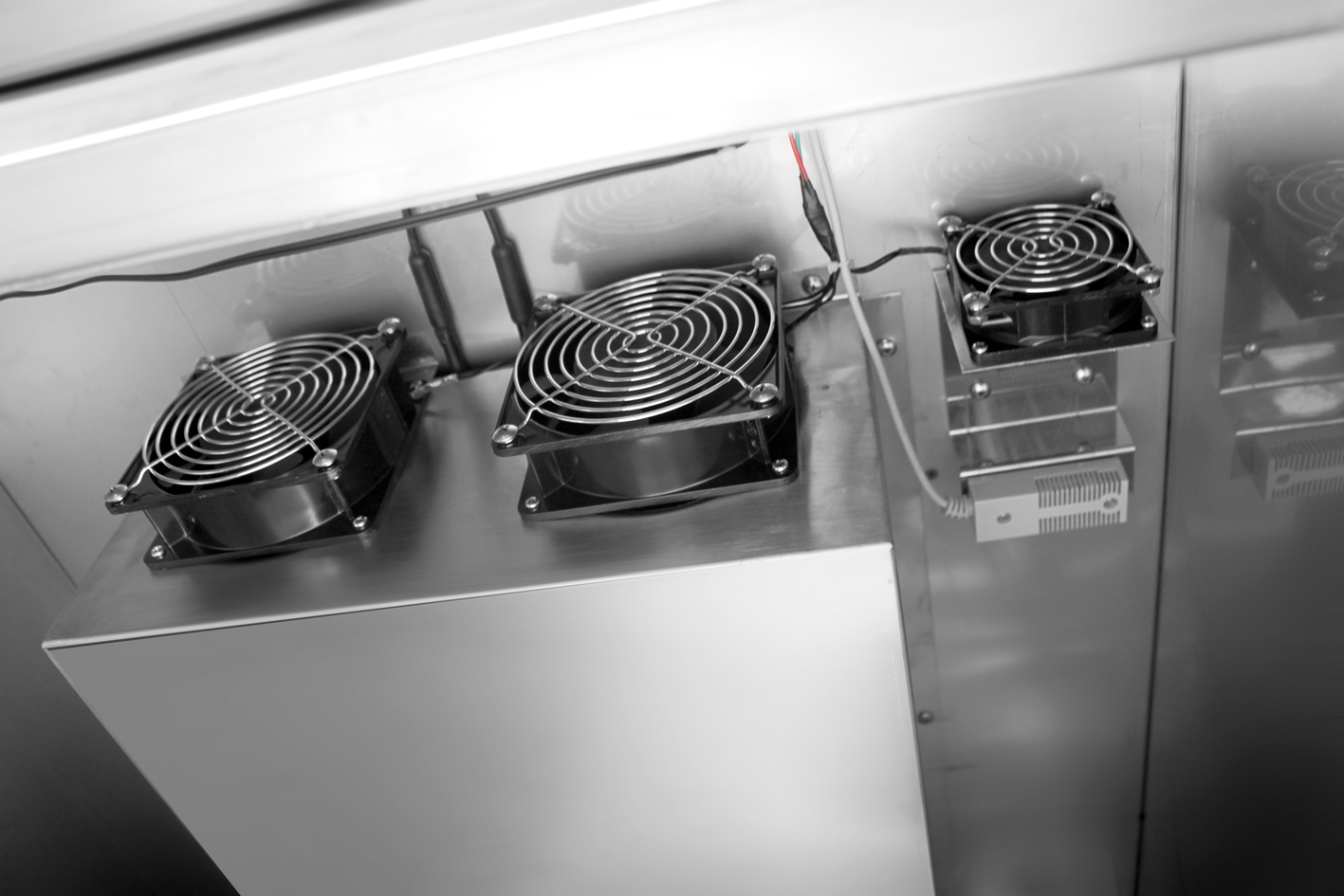 Yumai Computer-Control Fridge/Freezer Proofing Box S-18DR