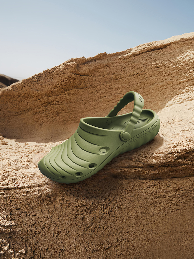 KENROLL K311 Non Slip Thick Sole Breathable Slides (Couples)