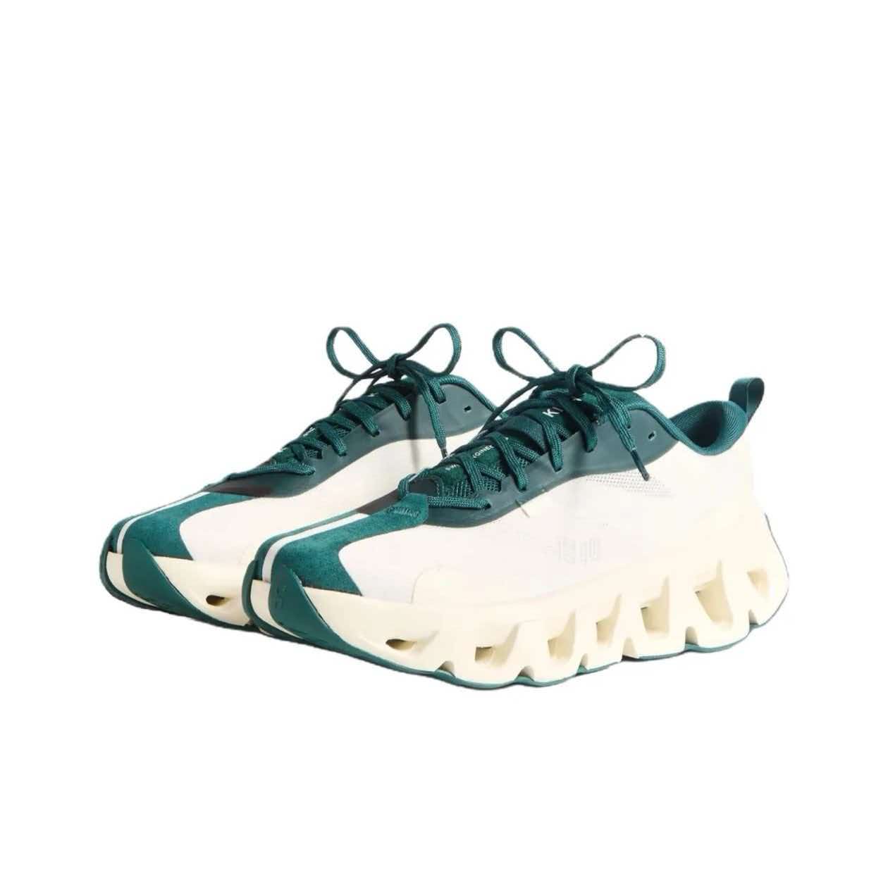On × KITH K-Tech聯名