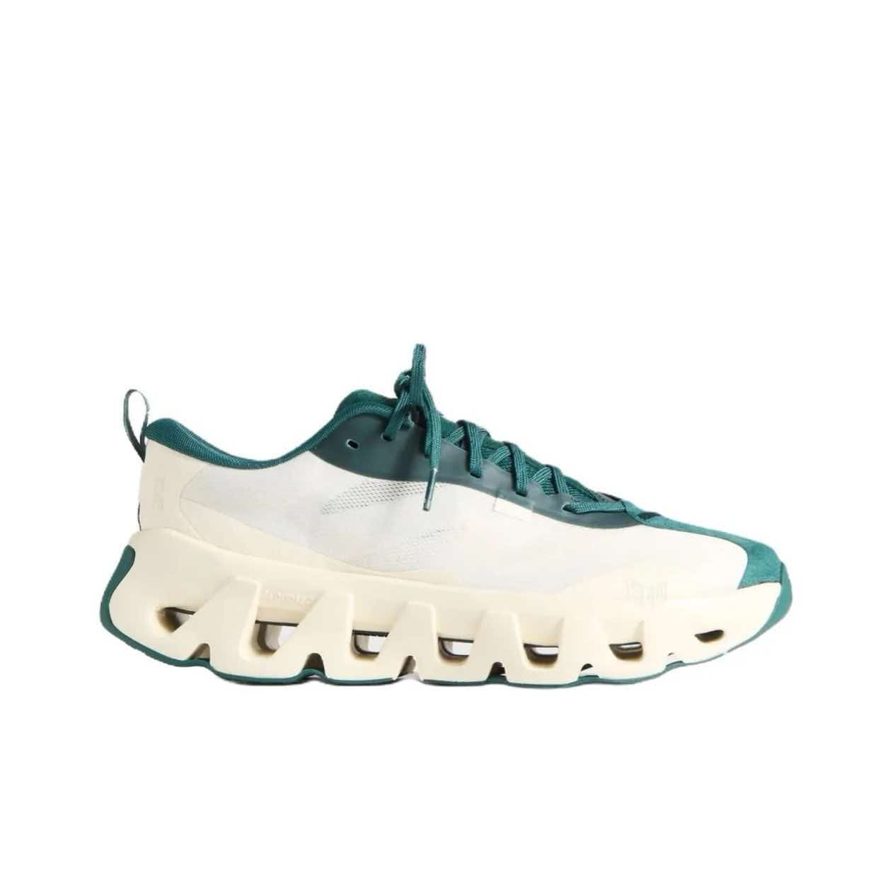 On × KITH K-Tech聯名