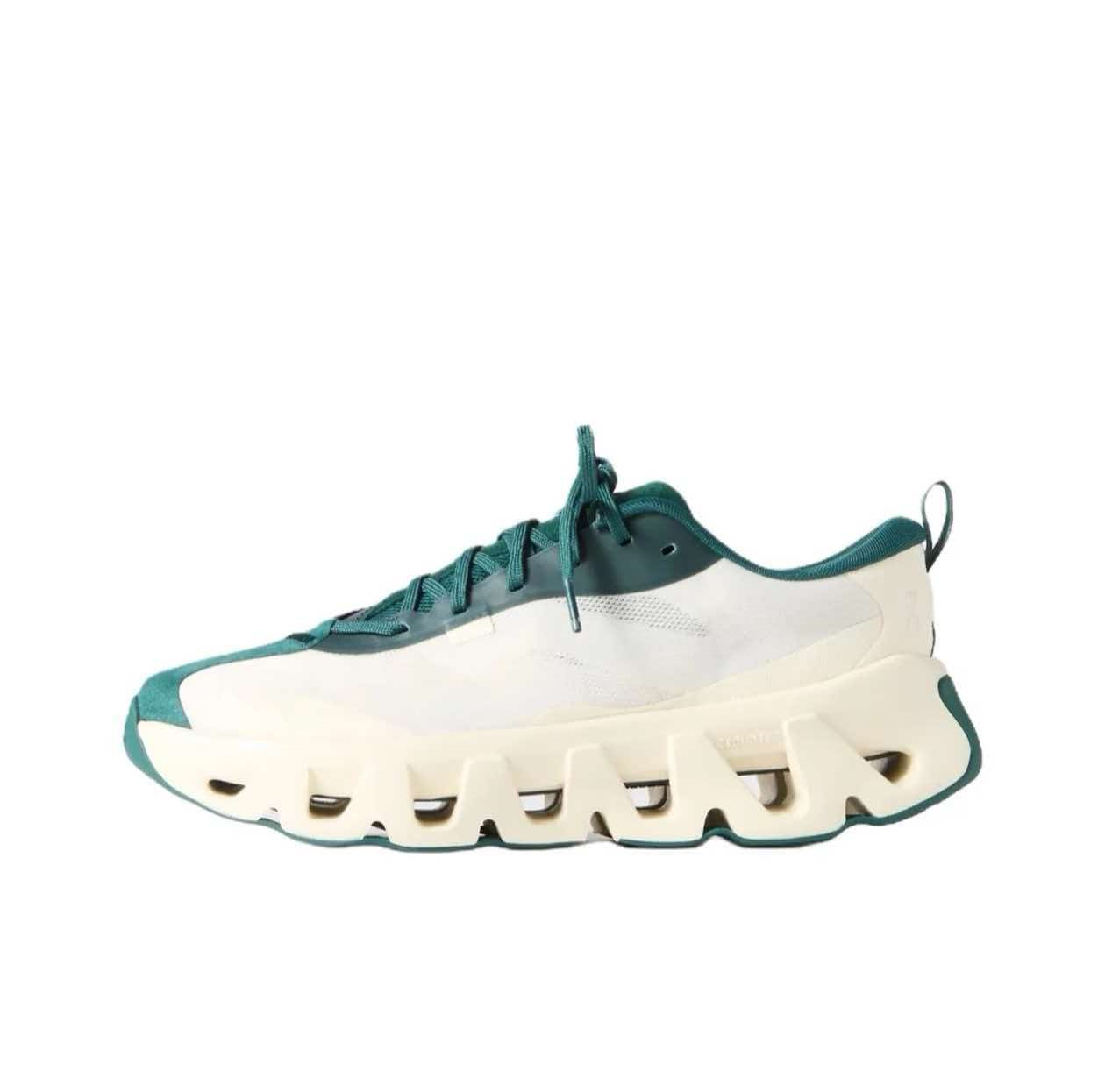On × KITH K-Tech聯名