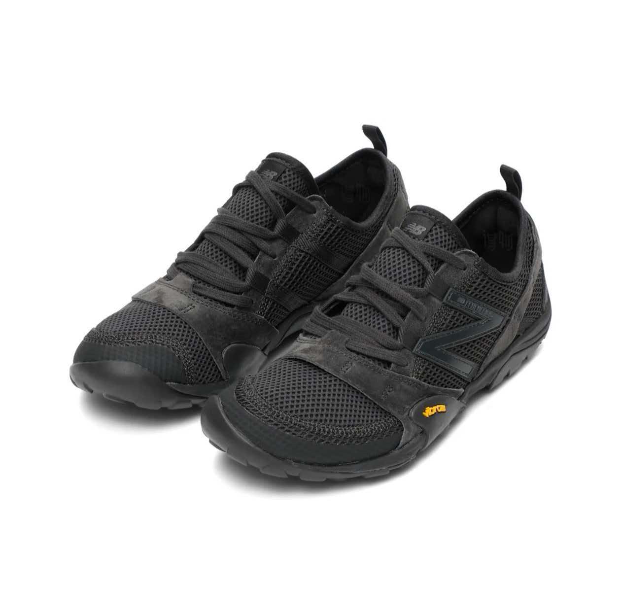 New Balance 全黑網面赤足戶外鞋