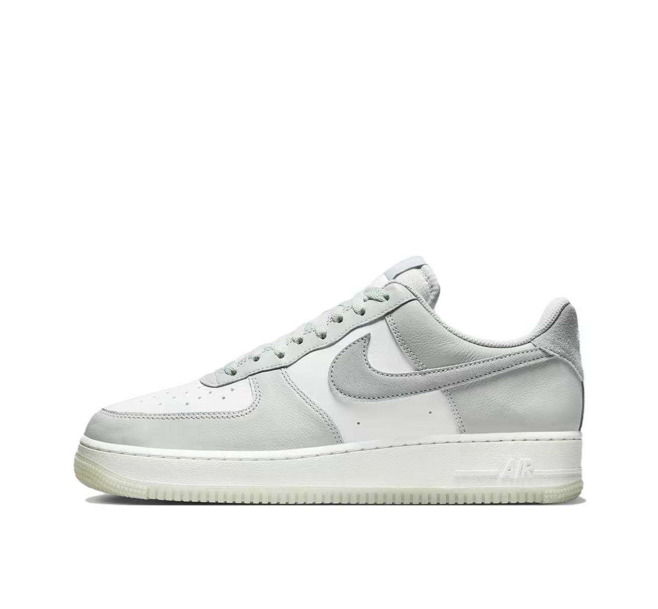 Nike Air Force 1 空軍一號系列