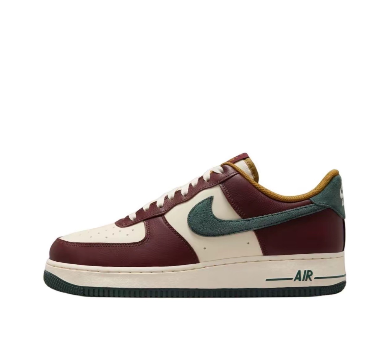 Nike Air Force 1 空軍一號系列