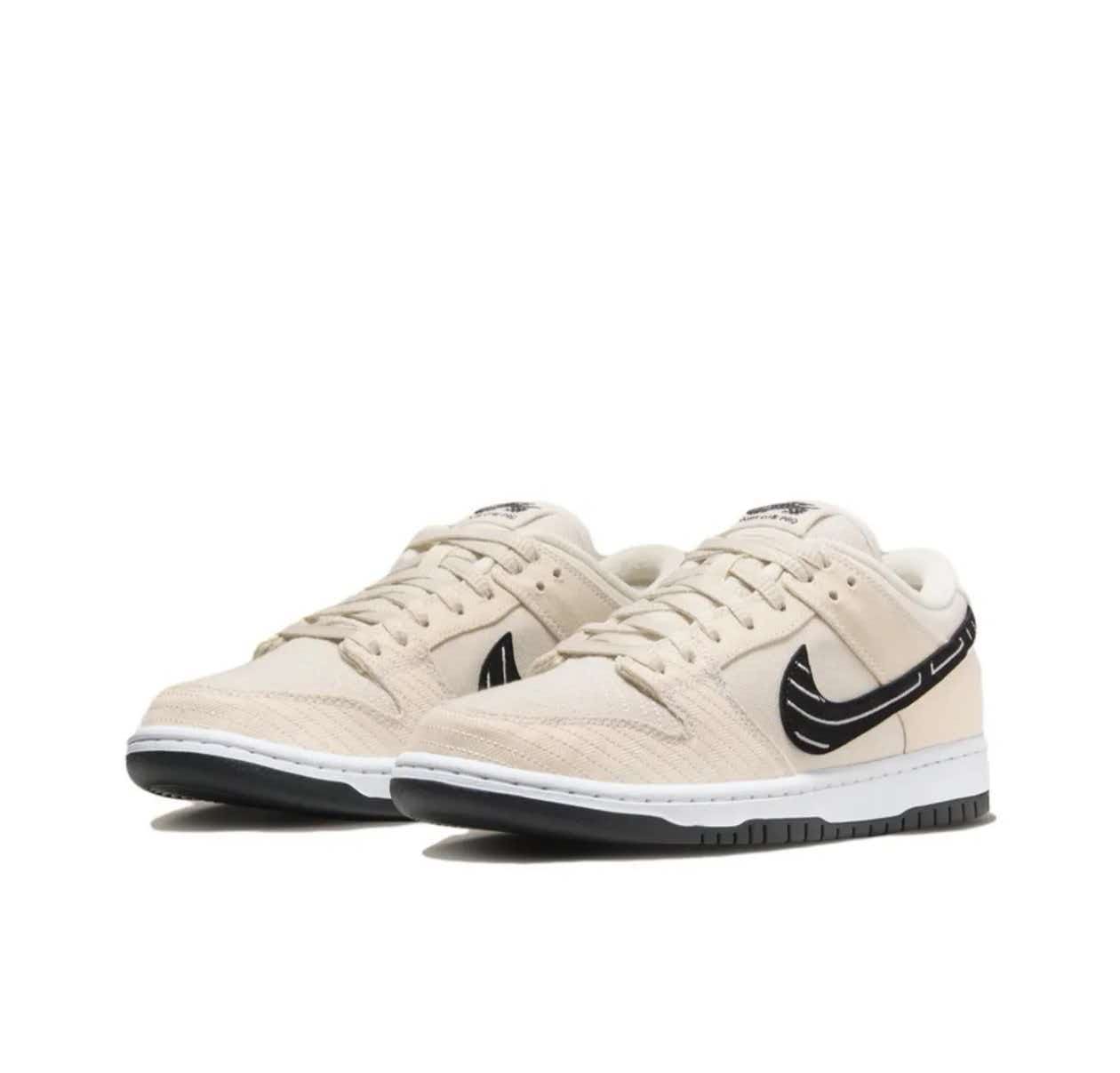 Dunk LOW 基礎系列