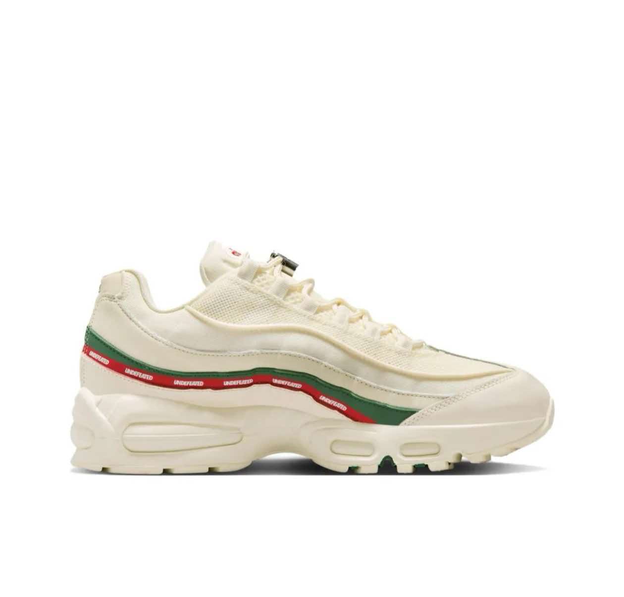 UNDEFEATED x Nike Air Max 95 OG Big Bubble 米白 货号:IB4453-100