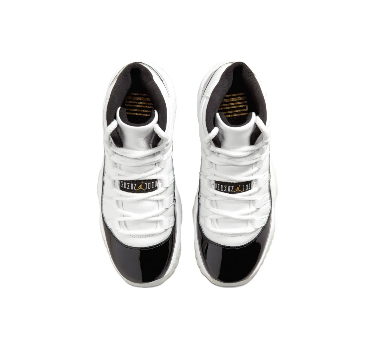 Air Jordan 11 Retro 黑白高筒