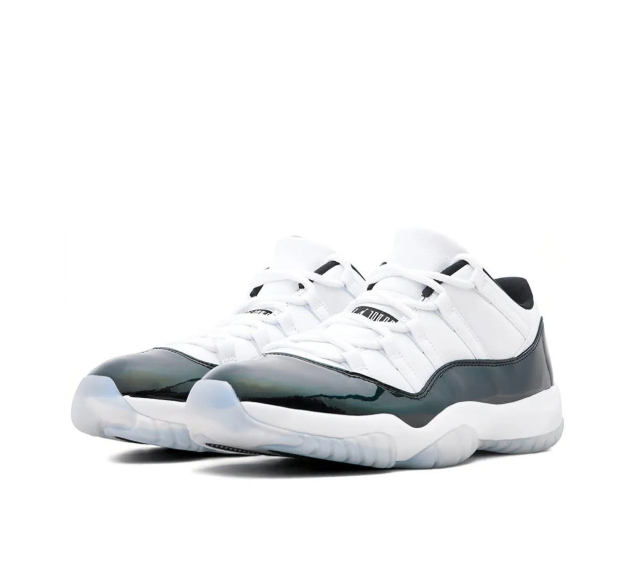 Air Jordan 11 Retro 變色龍