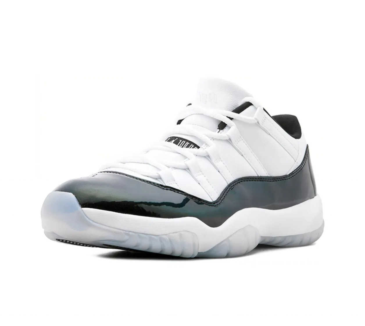 Air Jordan 11 Retro 變色龍