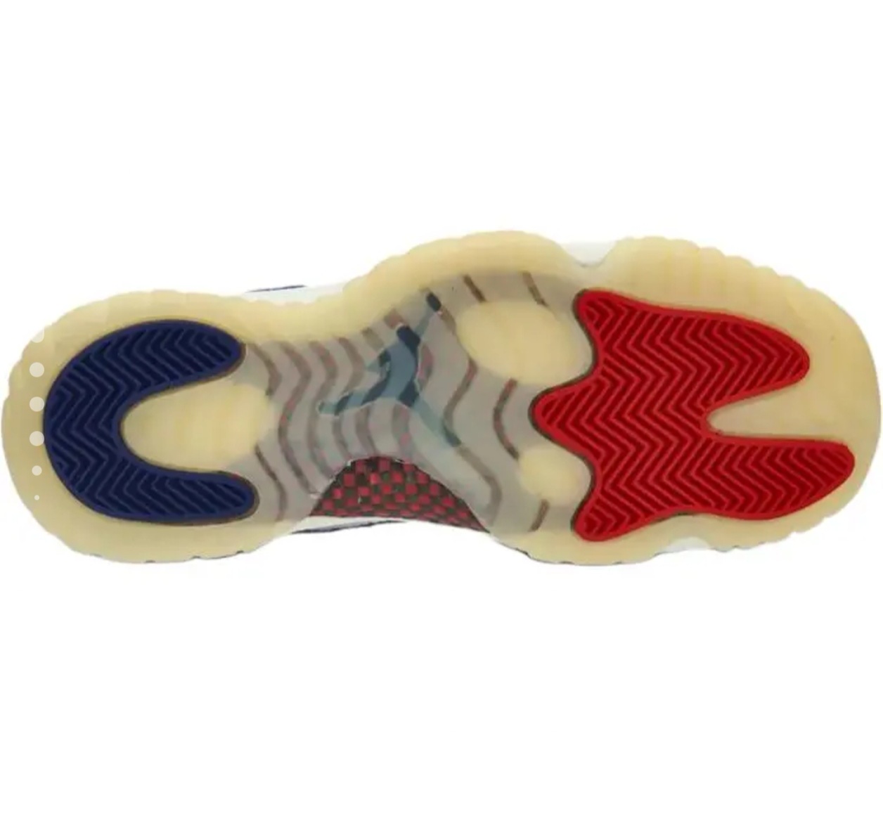Air Jordan 11 Retro  “RARE AIR” 白藍