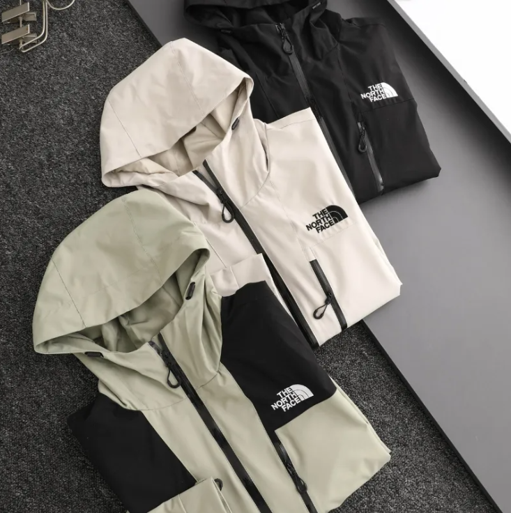 『S-2XL』 今季も大流行 絶対流行 ペアルック カップル きれいめ系 3色 防風 アウター