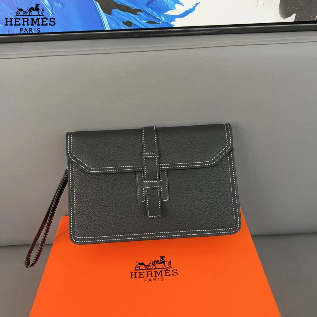 【HERMES 公式旗艦店】エルメス クラッチバッグ 当日出荷 好評に付き再入荷！26*16*4CM-BRAND OFF