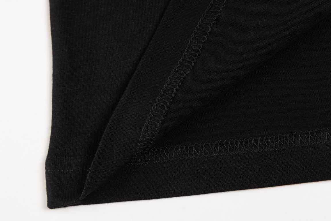 【DIOR 公式旗艦店】ディオール   Tシャツ ご好評に付き再入荷 250210-BRAND OFF