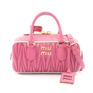 ミュウ ミュウ Miu Miu MATELASSE マテラッセ 2WAY ハンドバッグ バッグ レザー ピンク系 / ホワイト系