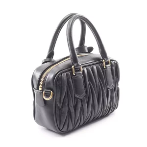 ミュウ ミュウ Miu Miu MATELASSE マテラッセ 2WAY ハンドバッグ バッグ レザー ブラック系 5BB123 