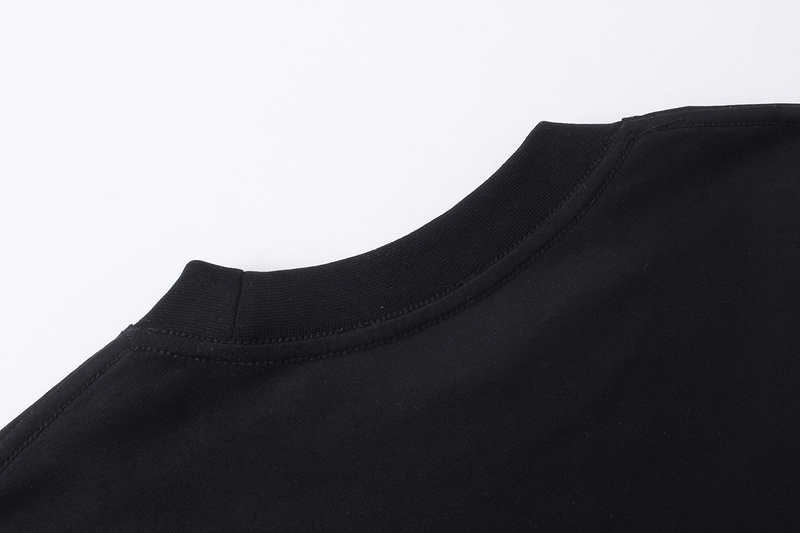 【BALENCIAGA】バレンシアガ トレーナー 長袖 男女兼用、ご好評に付き再入荷！-BRAND OFF