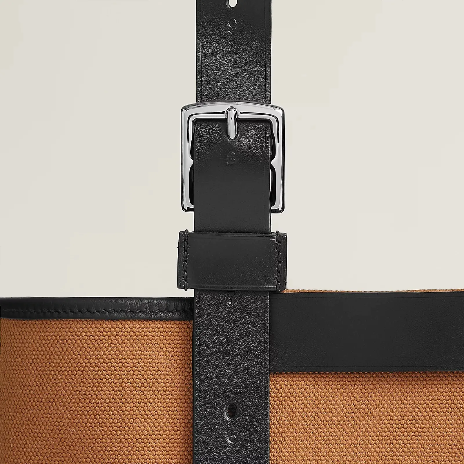 【お洒落♪】エルメス★エトリヴィエール ポケット 27 バッグ H082769CKACH082769CKAEH082769CKAA-BRAND OFF