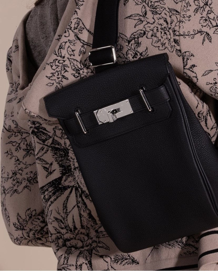 奇跡の入荷★【HERMES】HAC A DOS PM/黒-BRAND OFF