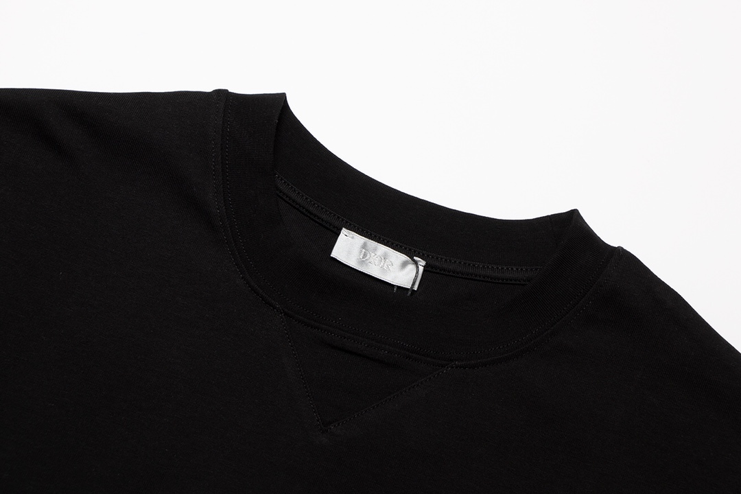 【2026】【 DIOR公式旗艦店】ディオール    Tシャツ  ご好評に付き再入荷！-BRAND OFF