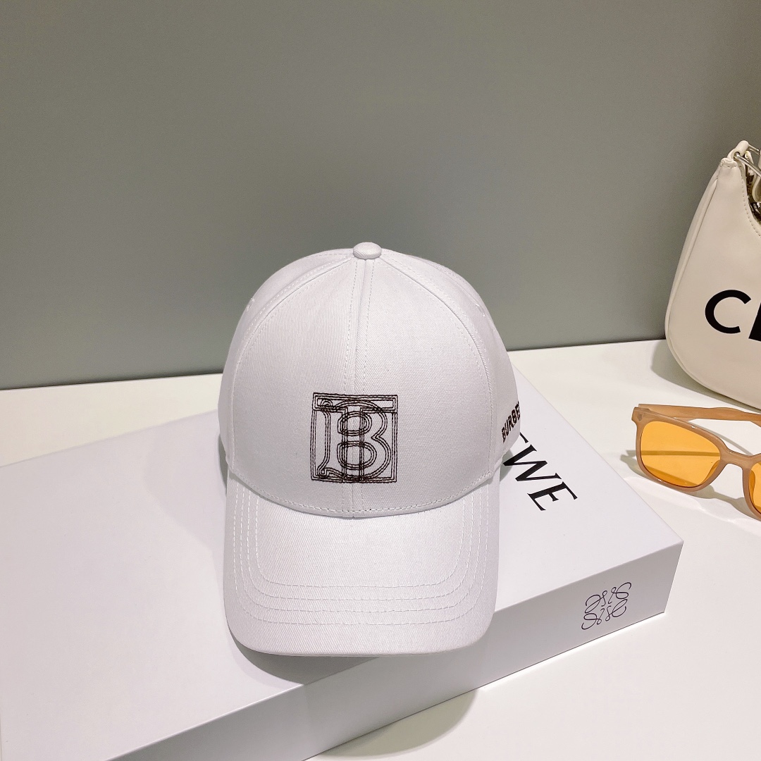 【2026】【BURBERRY  バーバリー】【数量限定】 野球帽 / ハット 241011-BRAND OFF