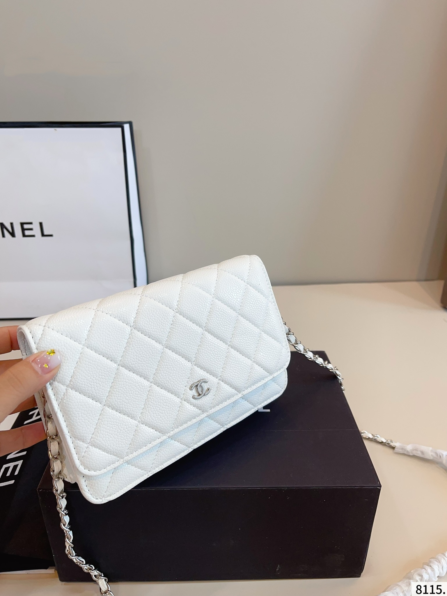 【CHANEL公式旗艦店】シャネル WOC ショルダーバッグ シルバー金具-BRAND OFF