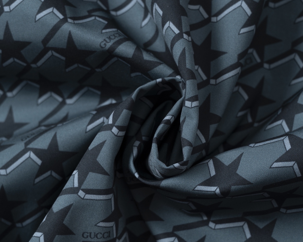 【GUCCI旗艦店】グッチ ジャケット 、ご好評に付き再入荷！-BRAND OFF
