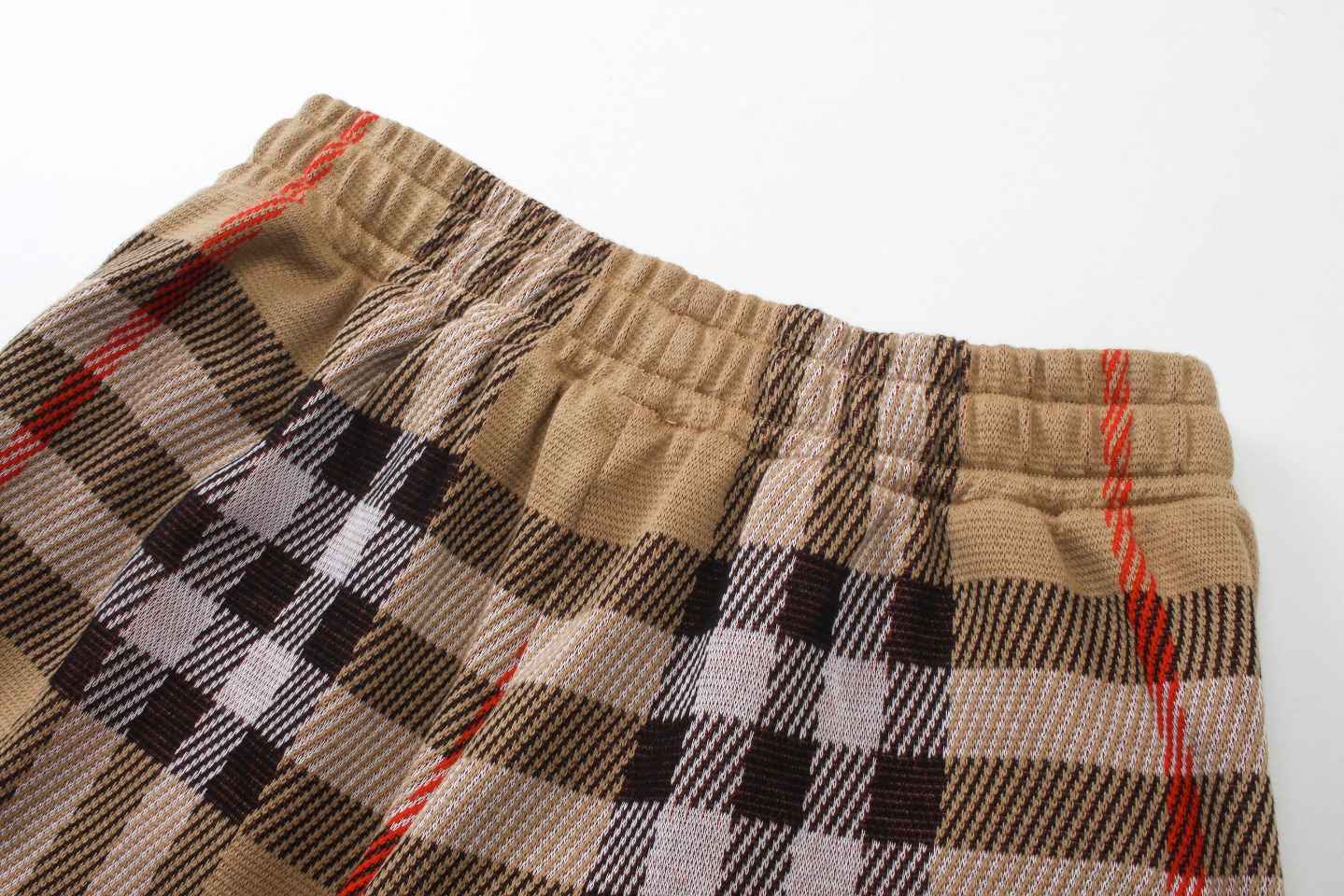 【2026】【BURBERRY  公式旗艦店】バーバリー  ショートパンツ  ご好評に付き再入荷！-BRAND OFF