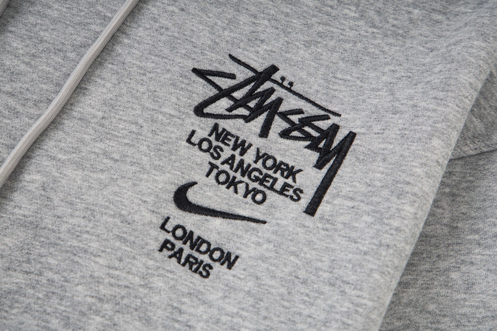【NIKE x STUSSY旗艦店】連名パーカー 男女兼用 ご好評に付き再入荷！-BRAND OFF