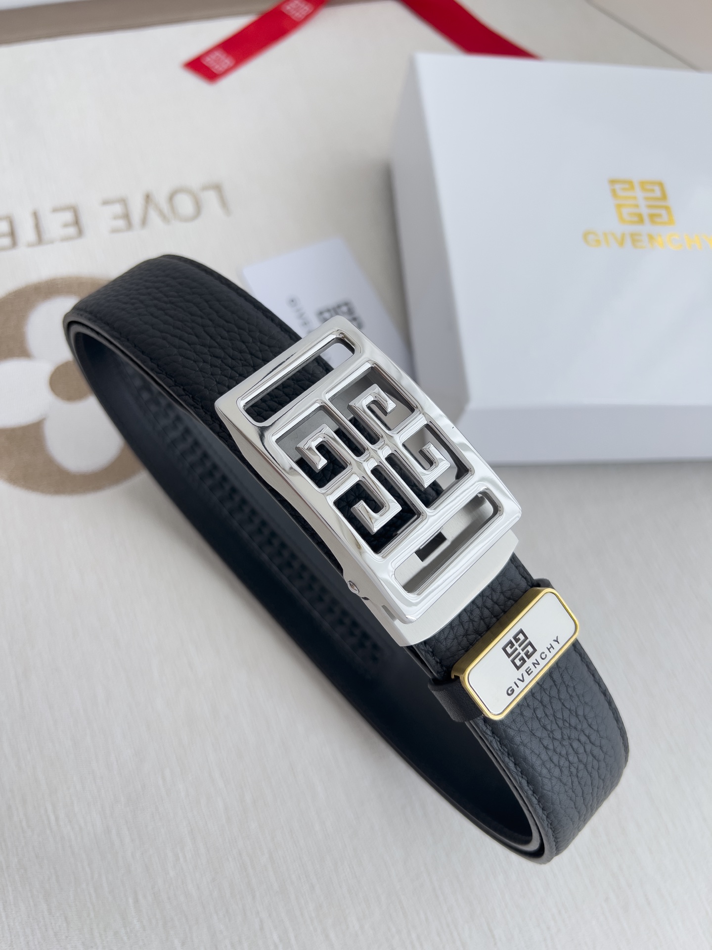【GIVENCHY】(ジバンシー) 3.5cmベルト メンズ 240903-BRAND OFF