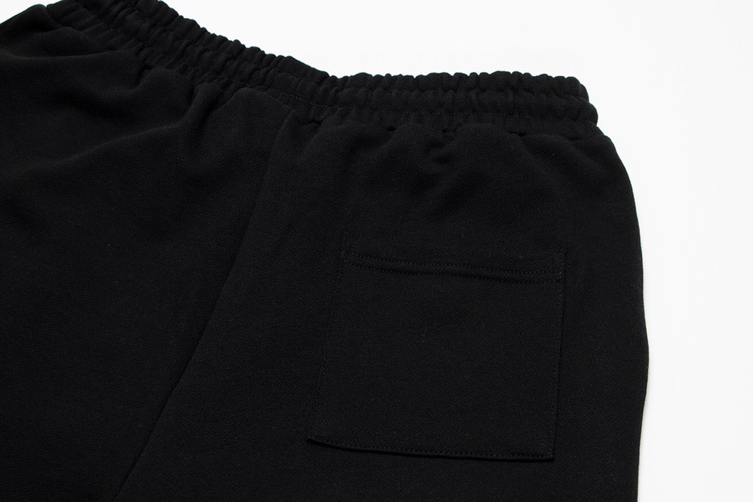 【BURBERRY 公式旗艦店】バーバリー    ショートパンツ  ご好評に付き再入荷！-BRAND OFF