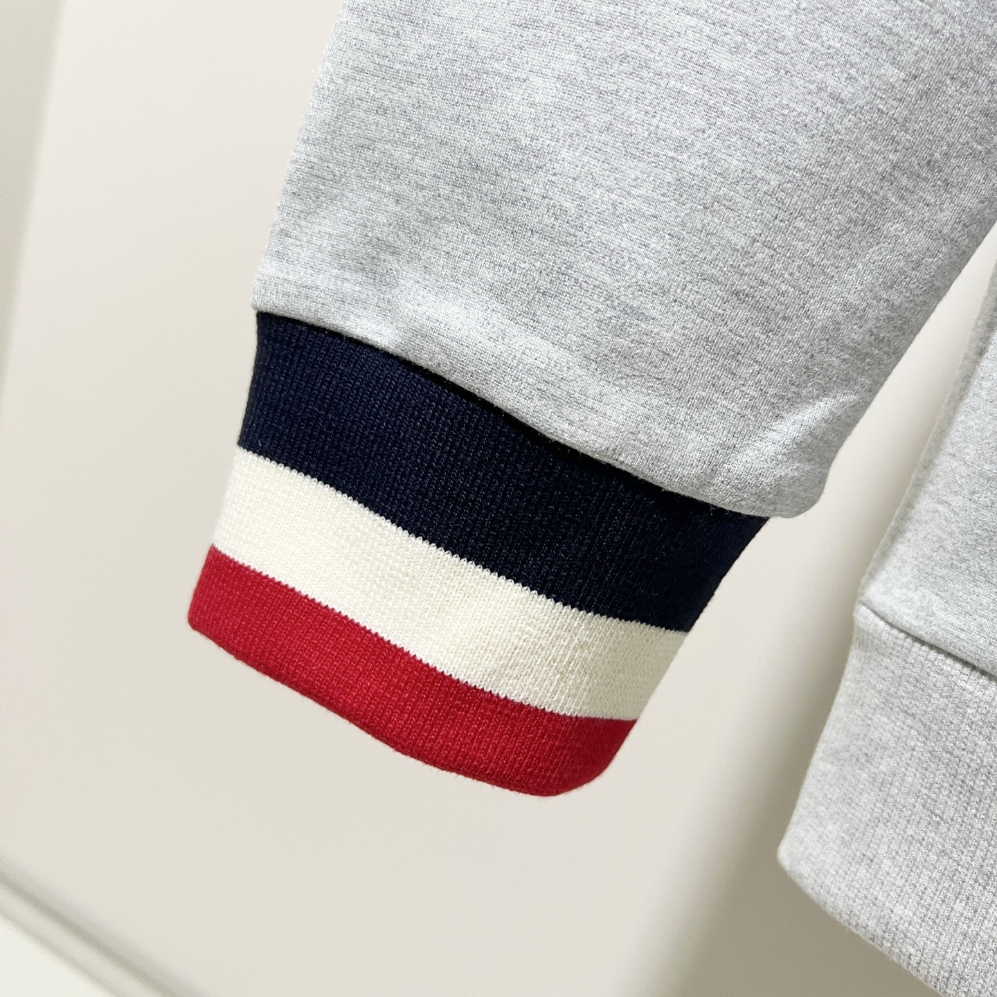 【MONCLER旗艦店】モンクレール パーカー 男女兼用 ご好評に付き再入荷！-BRAND OFF