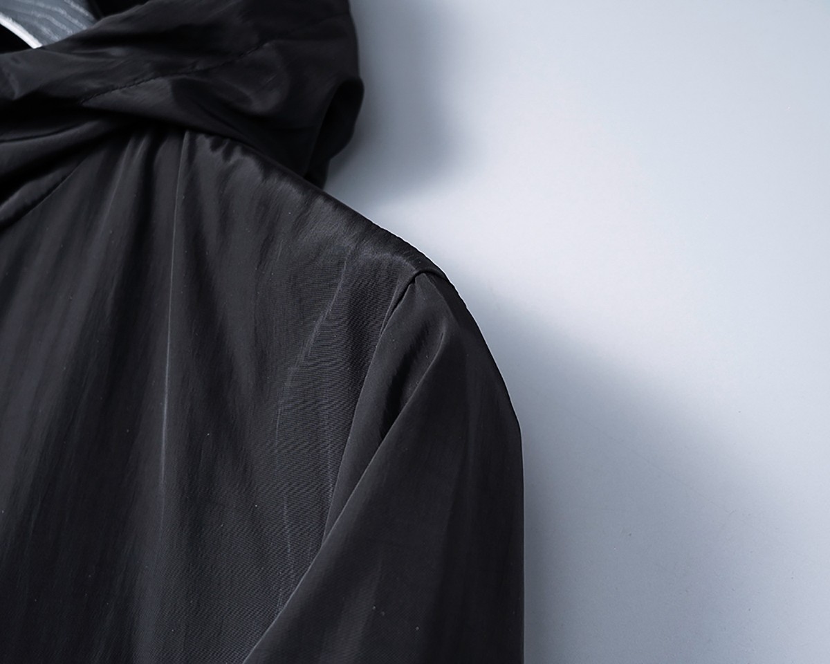 【PRADA旗艦店】プラダ ジャケット ご好評に付き再入荷！-BRAND OFF
