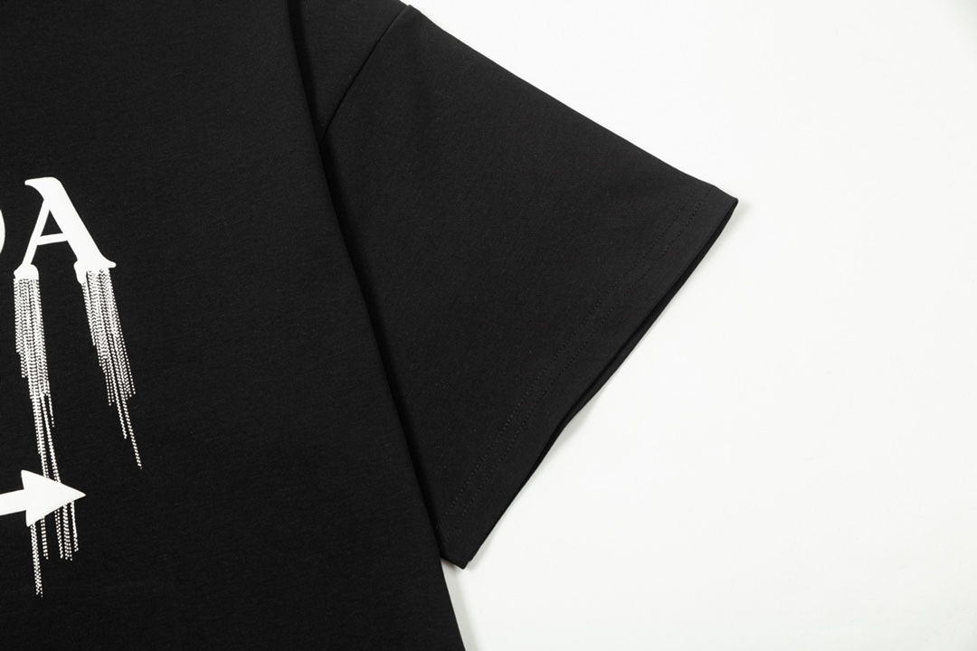【PRADA 公式旗艦店】プラダ    Tシャツご好評に付き再入荷！ 250213-BRAND OFF