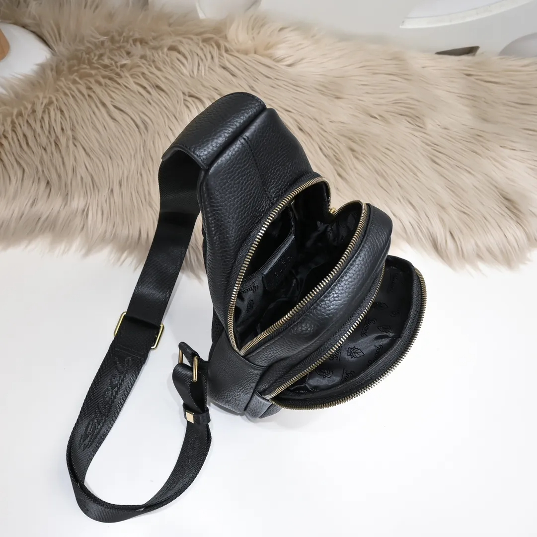 【GUCCI 公式 旗艦店】グッチ 胸ポケット当日出荷 好評に付き再入荷！27*18*7CM-BRAND OFF