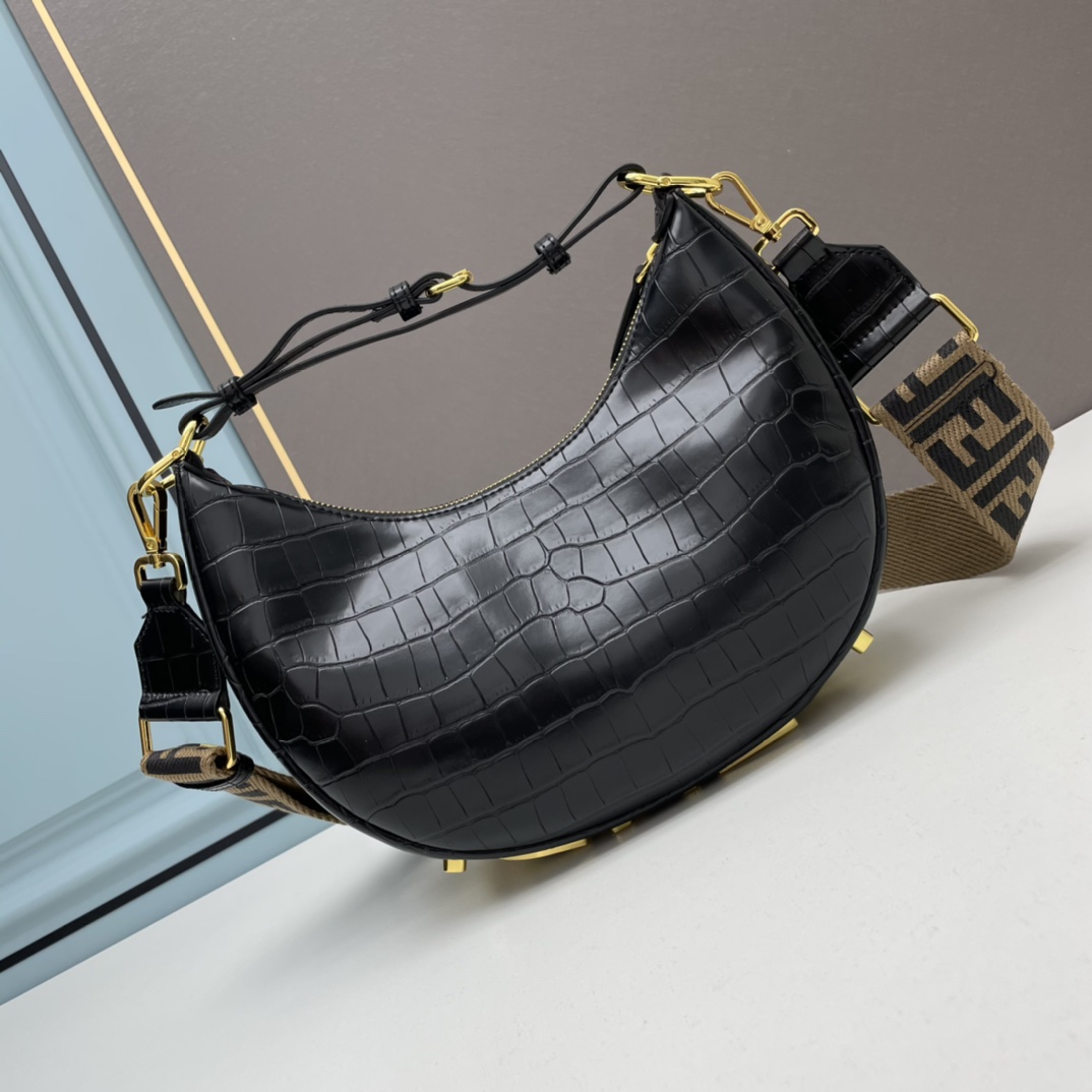 【FENDI公式 旗艦店】 フェンディ ショルダーバッグ 当日出荷 好評に付き再入荷！29*24.5*10CM-BRAND OFF