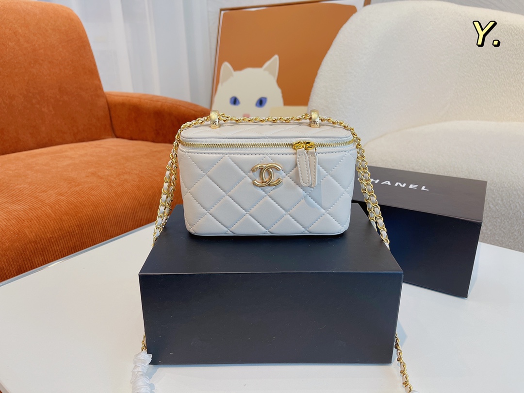 【Chanel 】【シャネル】ショルダーバッグ & クロスボディバッグ 17x8x11 cm-BRAND OFF
