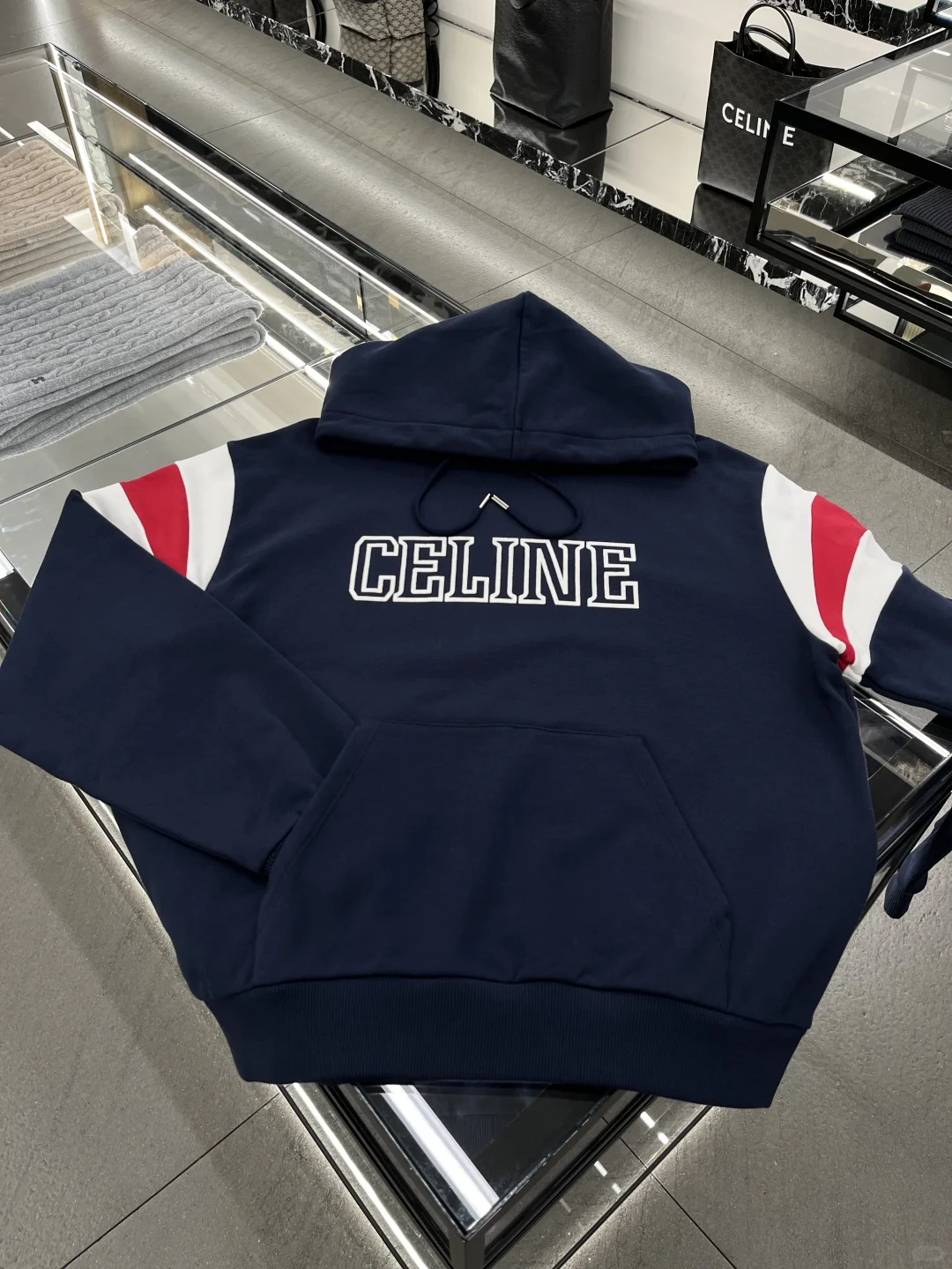 【CELINE旗艦店】パーカー 男女兼用 ご好評に付き再入荷！-BRAND OFF