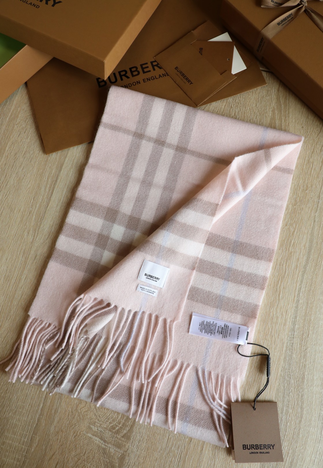 【BURBERRY公式旗艦店】バーバリー スカーフ 限定発売 送料無料-BRAND OFF