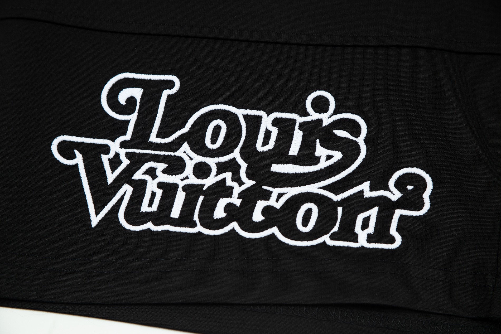 【2026】【LOUIS VUITTON  公式旗艦店】ルイヴィトン   ショートパンツ  ご好評に付き再入荷！-BRAND OFF