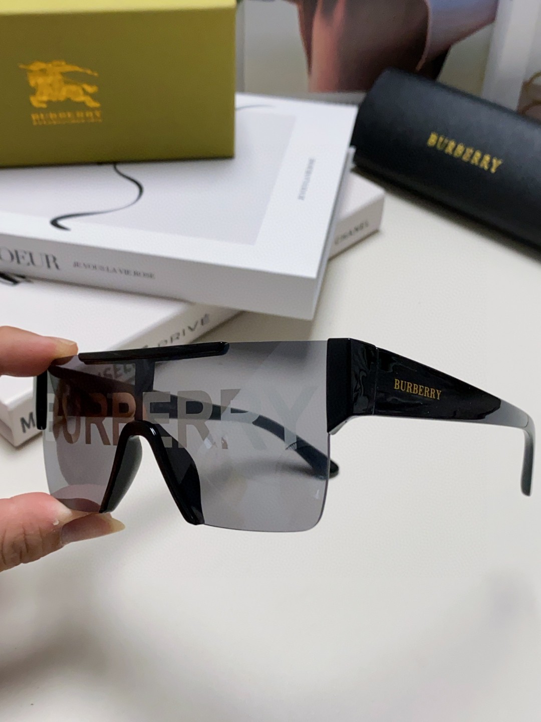 BURBERRY(バーバリー) サングラス  241014-BRAND OFF