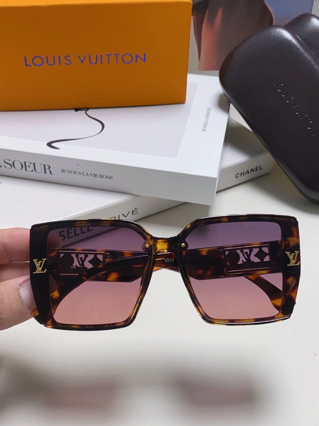 LV LOUIS VUITTON (  ルイヴィトン ) サングラス 241012-BRAND OFF