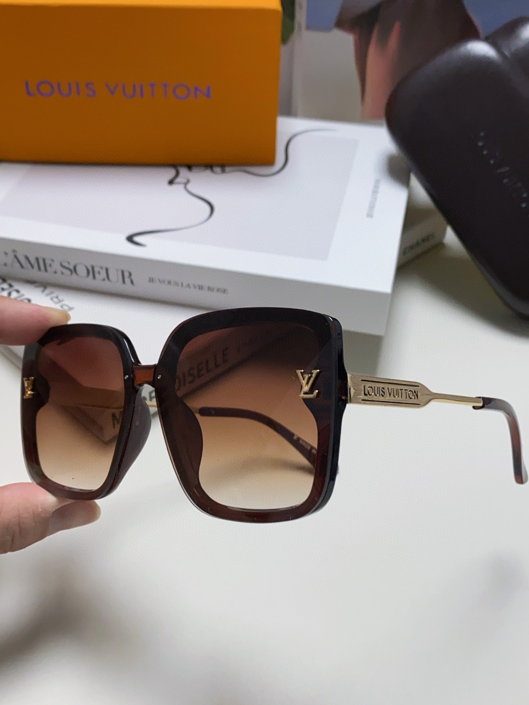 LV LOUIS VUITTON (  ルイヴィトン ) サングラス 241012-BRAND OFF
