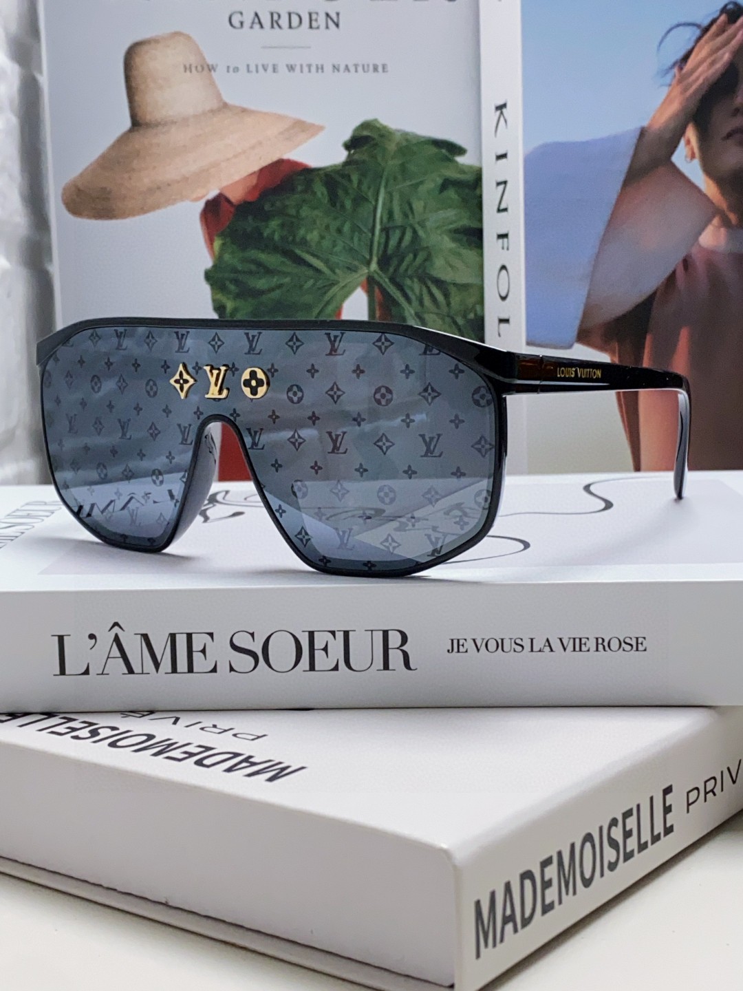 LV LOUIS VUITTON (  ルイヴィトン ) サングラス 241012-BRAND OFF
