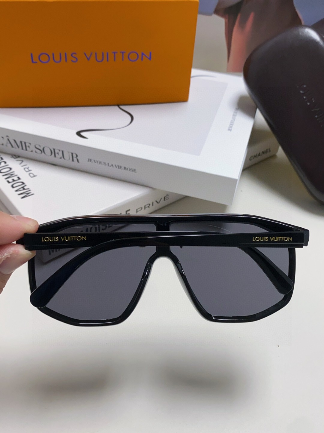 LV LOUIS VUITTON (  ルイヴィトン ) サングラス 241012-BRAND OFF