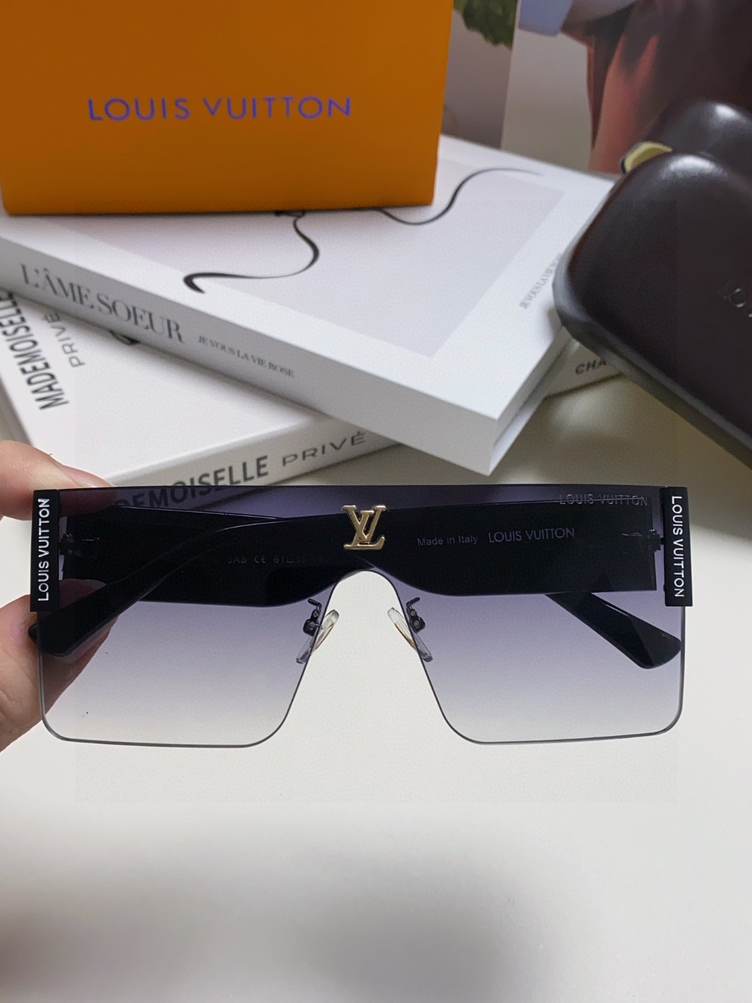 【2026】LV LOUIS VUITTON (  ルイヴィトン ) サングラス 241012-BRAND OFF