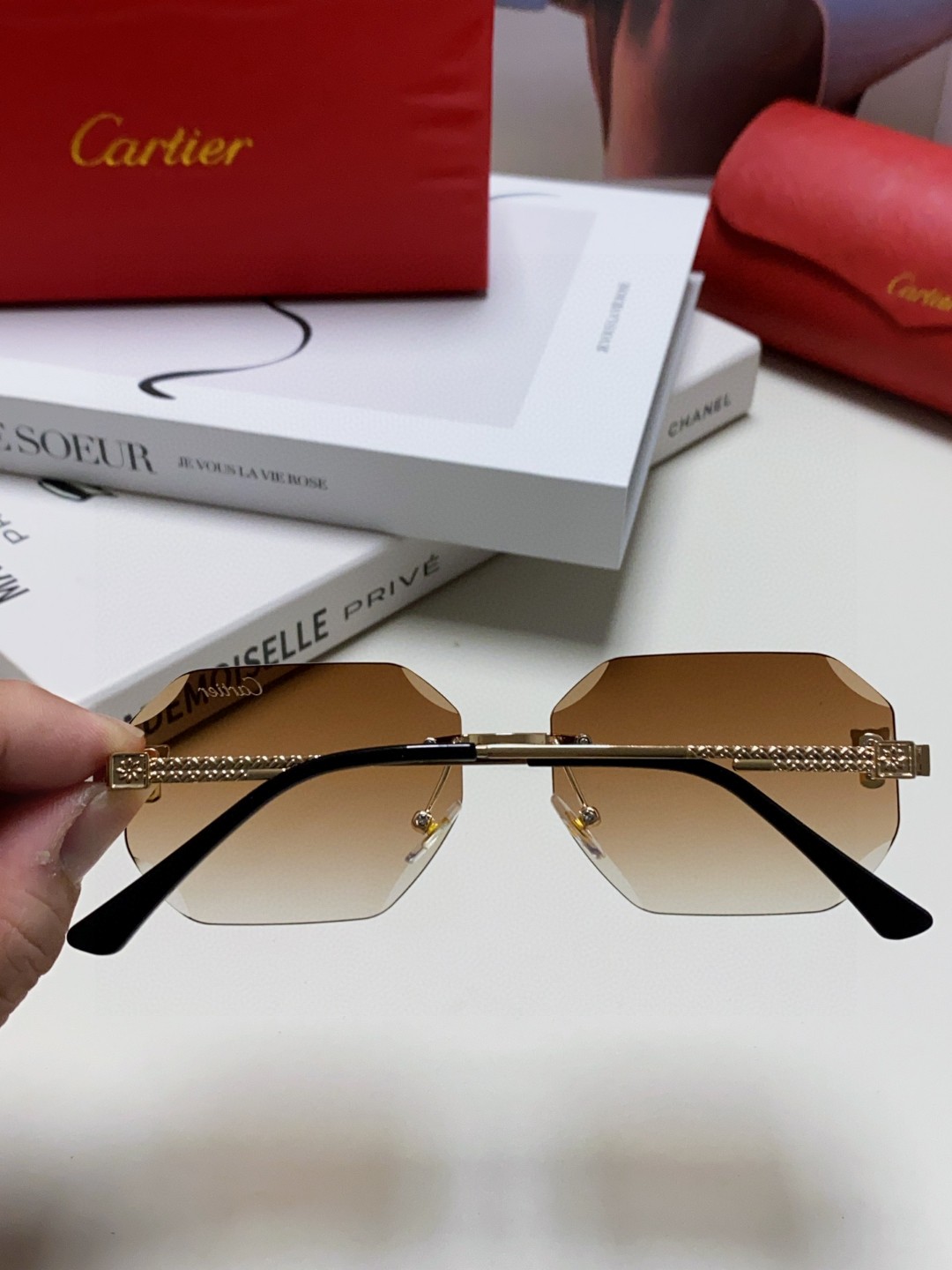 CARTIER(カルティエ) サングラス  241014-BRAND OFF