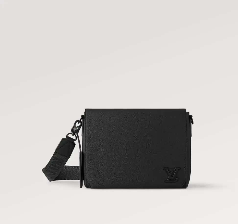 【シンプルが究極♪】Louis Vuitton テイクオフ・メッセンジャー M57080-BRAND OFF