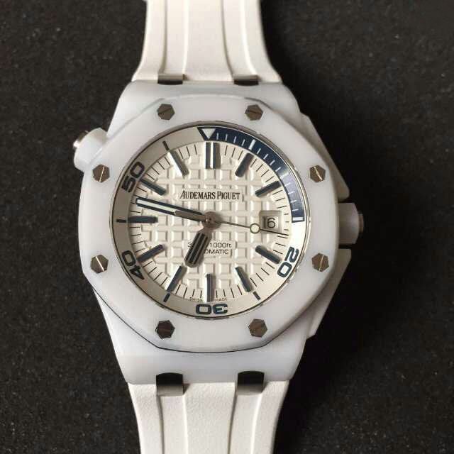 AUDEMARS PIGUETオーデマ・ピゲ ロイヤルオークオフショア ダイバー ホワイトセラミック15707CB.OO.A010CA.01-BRAND OFF