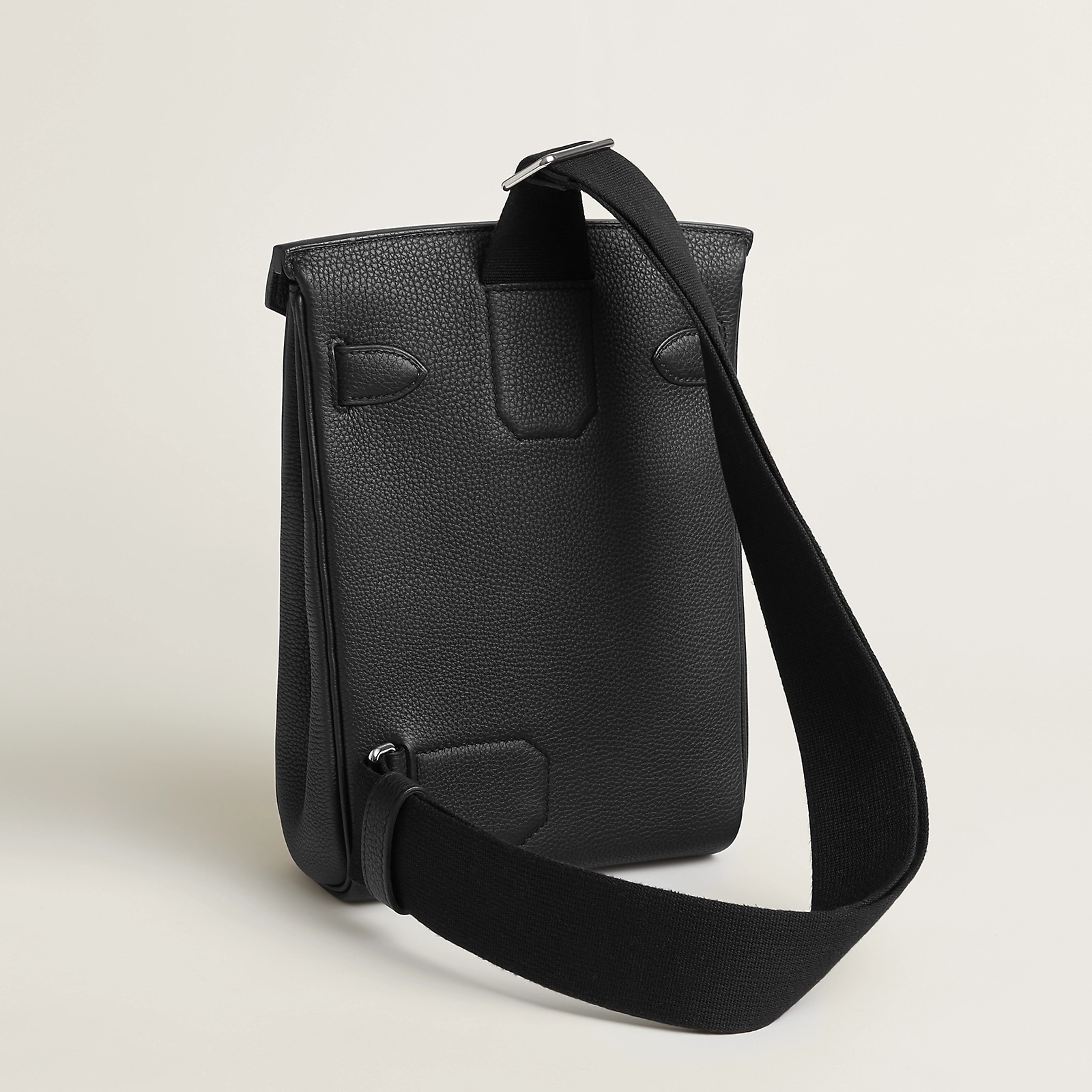 奇跡の入荷★【HERMES】HAC A DOS PM/黒-BRAND OFF