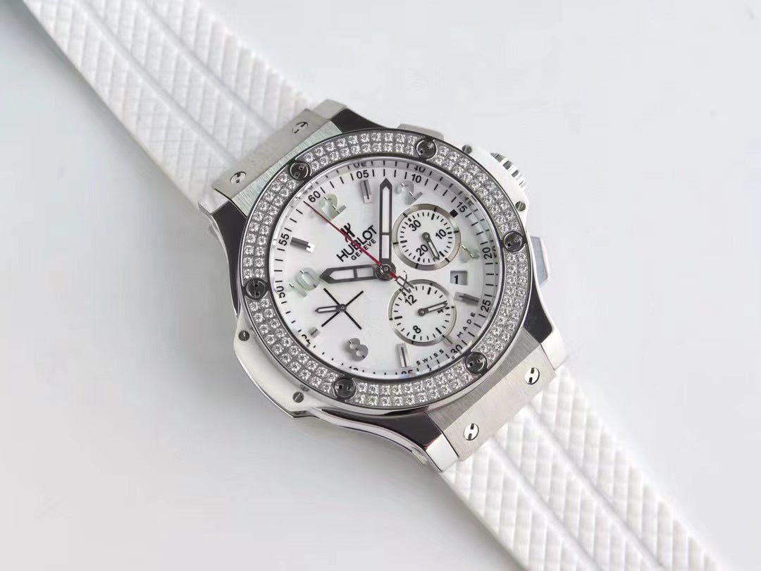 HUBLOT ウブロ ビッグ・バン スチール ホワイト ダイヤモンド 301.SE.230.RW.114-BRAND OFF